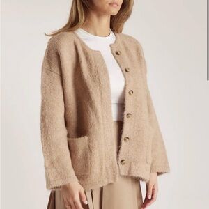 Cozy Women's Tan knit cardigan